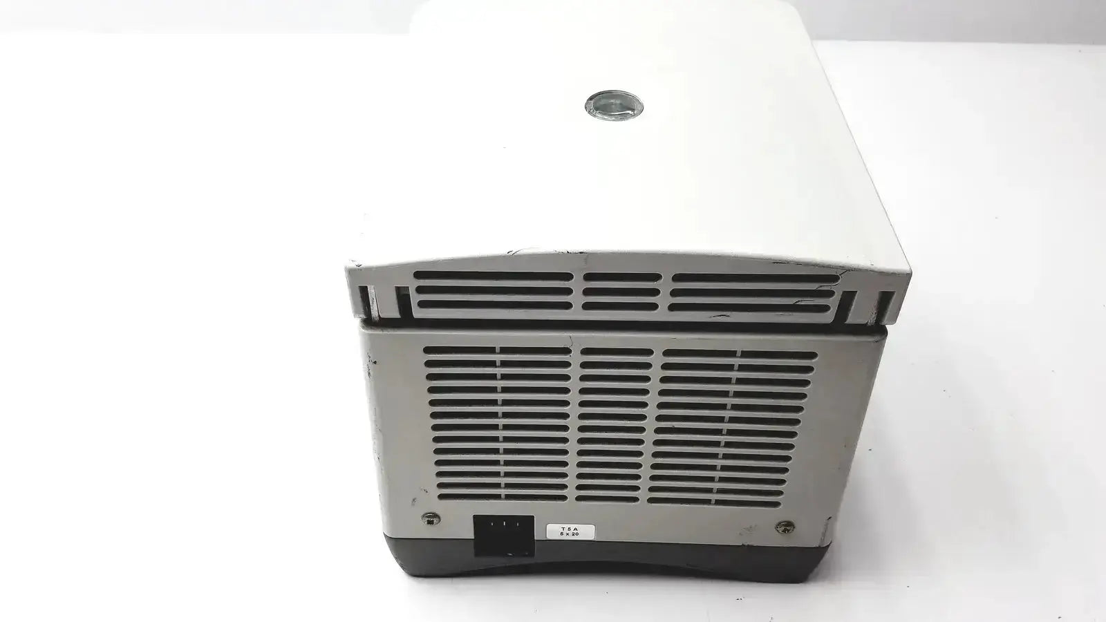 Eppendorf 5424 Cetrifuge - For Parts Centrifuge, as-is (for parts) product photo 6