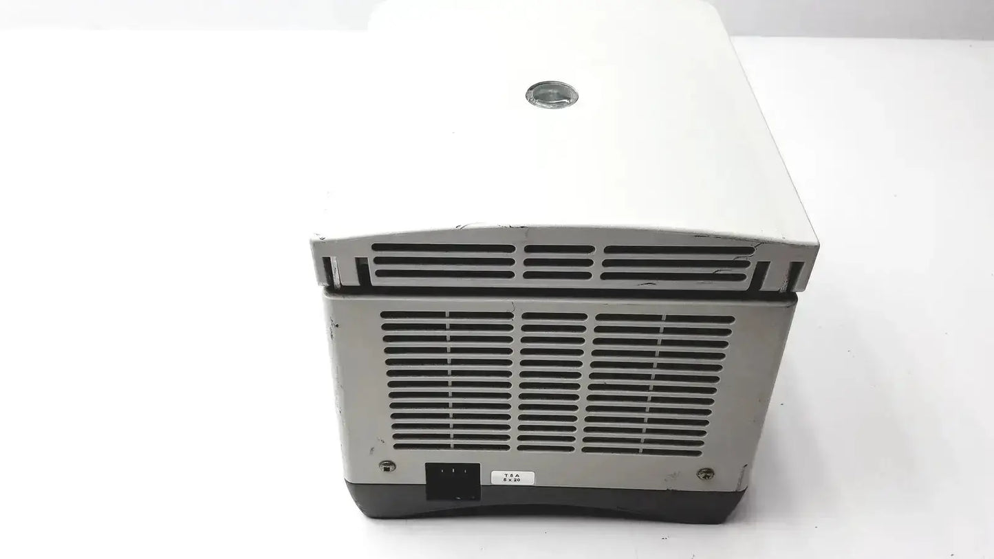 Eppendorf 5424 Cetrifuge - For Parts Centrifuge, as-is (for parts) product photo 6