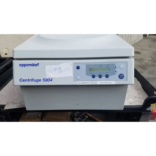 Reuse Medical Eppendorf 5804 Centrifuge with A-4-44 Swing Bucket Rotor & 15mL Tube Adapters Centrifuges, second-hand product photo 1