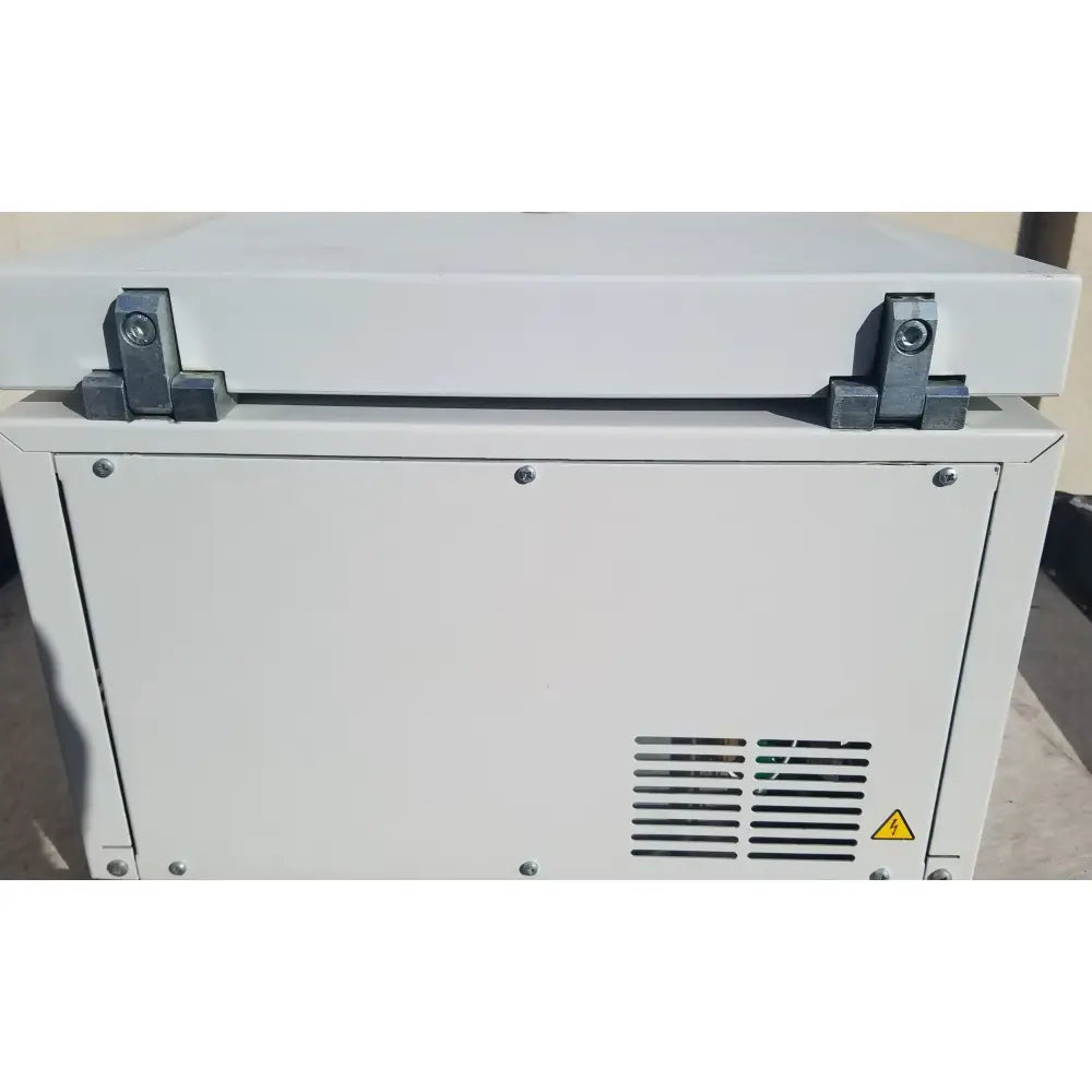 Eppendorf 5804 Refrigerated Benchtop Centrifuge Refrigerated Benchtop Centrifuge, second-hand product photo 9