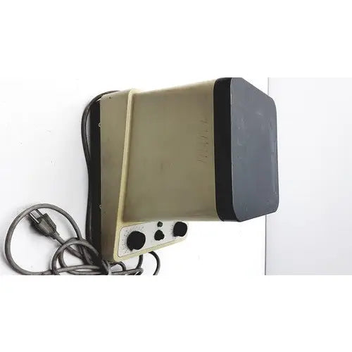 Beige and black eppendorf centrifuge 5415 refrigerated unit with control knobs and power cord for reuse medical applications
