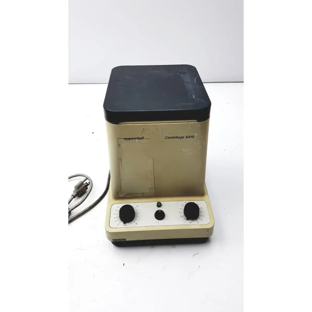 Reuse Medical Eppendorf Centrifuge 5415 Refrigerated Unit Centrifuges, second-hand product photo 1