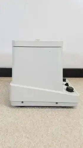 Eppendorf Centrifuge 5415C Laboratory Centrifuge, second-hand product photo 6