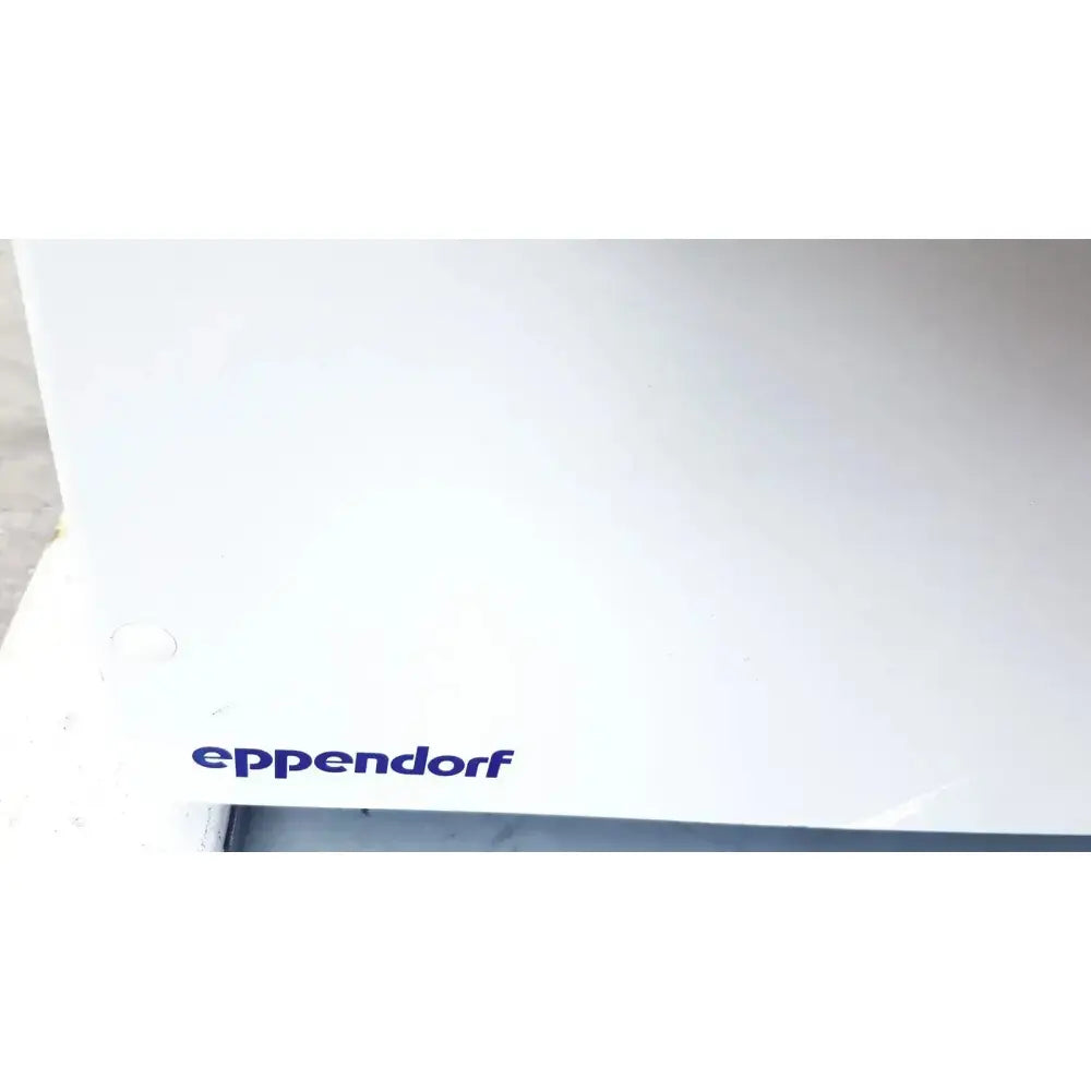 Eppendorf Centrifuge 5810 Centrifuge, second-hand product photo 9