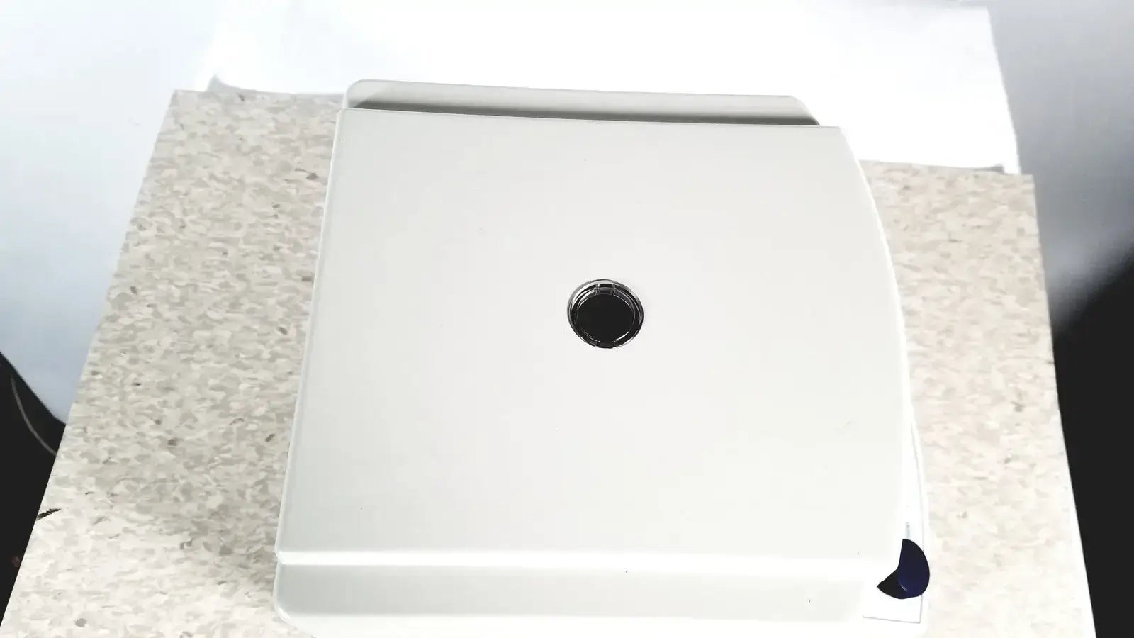 Eppendorf CentriIfuge 5415 D Laboratory Centrifuge, as-is (for parts) product photo 7