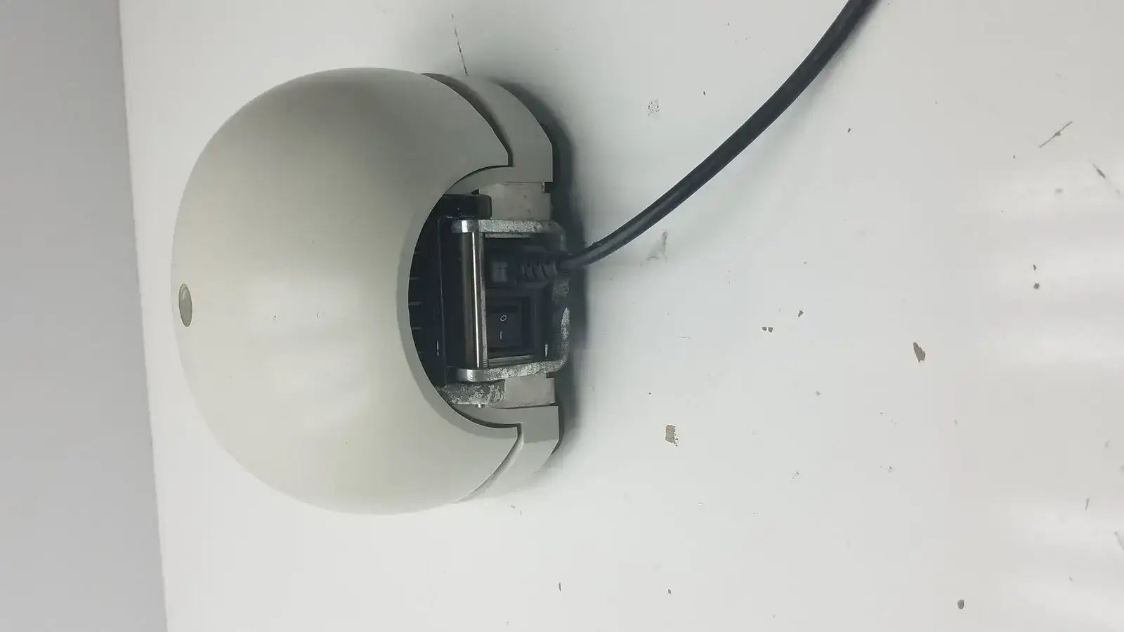 Eppendorf Mini Spin Plus Centrifuge Centrifuge, as-is (for parts) product photo 7