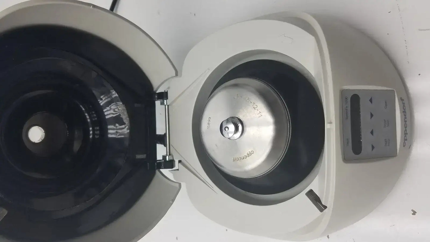 Eppendorf Mini Spin Plus Centrifuge Centrifuge, second-hand product photo 3