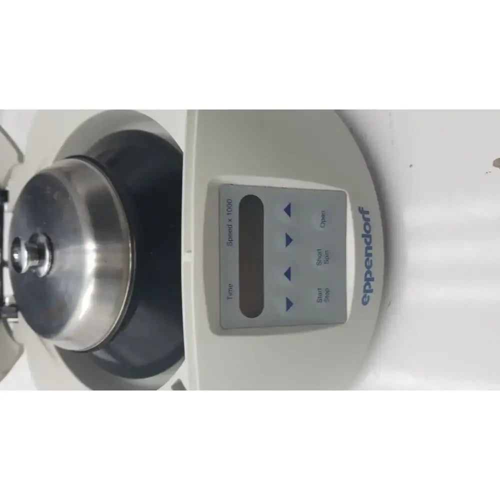 Eppendorf Mini Spin Plus Centrifuge Centrifuge, second-hand product photo 2