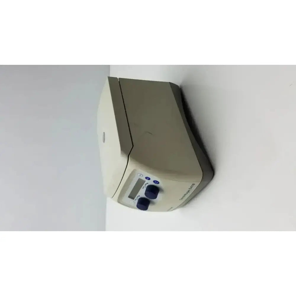 Eppendorf Model 5418 Microcentrifuge Centrifuge Laboratory Microcentrifuge, second-hand product photo 2