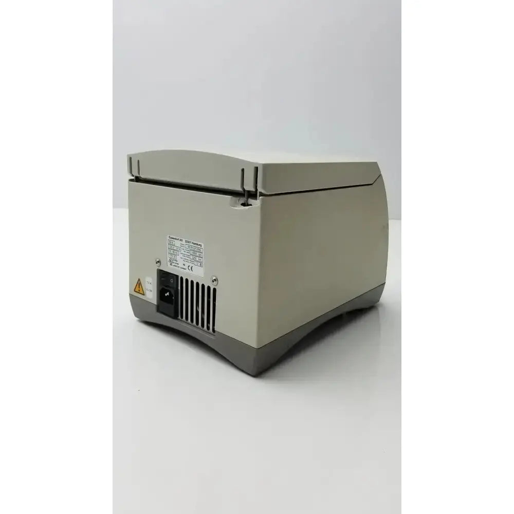 Eppendorf Model 5418 Microcentrifuge Centrifuge Laboratory Microcentrifuge, second-hand product photo 4