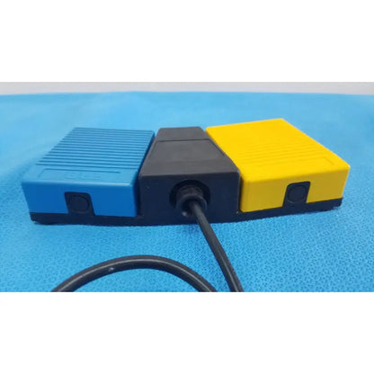 ERBE 20187-003 Electrosurgical Dual Footswitch Yellow Blue IPX8 VIO ICC Pedal Electrosurgical Footswitch, second-hand product photo 2