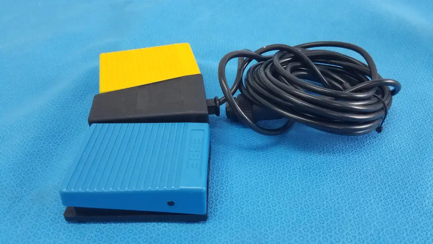 ERBE 20187-003 Electrosurgical Dual Footswitch Yellow Blue IPX8 VIO ICC Pedal Electrosurgical Footswitch, second-hand product photo 7