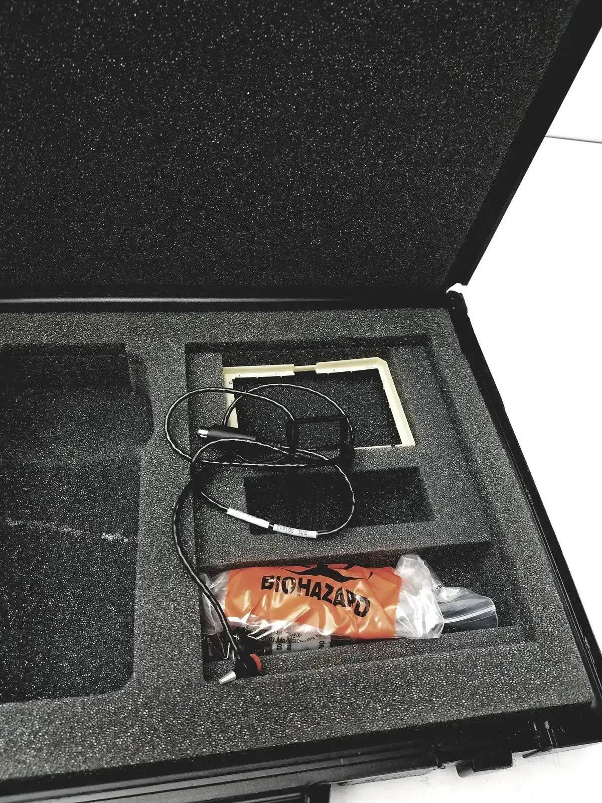 Eutechninc Precision Temperature 4500 Thermo Meter Thermometer, second-hand product photo 8