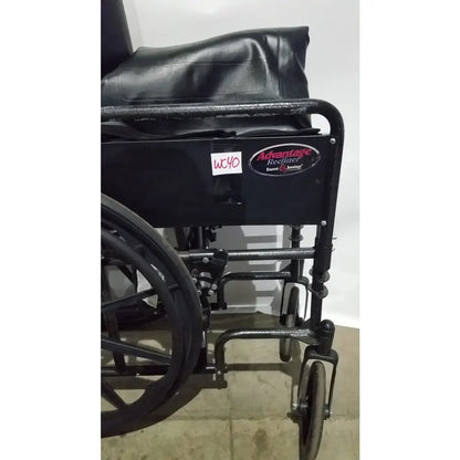 Reuse Medical Equipment Everest & Jennings Advantage Recliner Folding Manual Wheelchair Wheelchairs, second-hand product photo 18