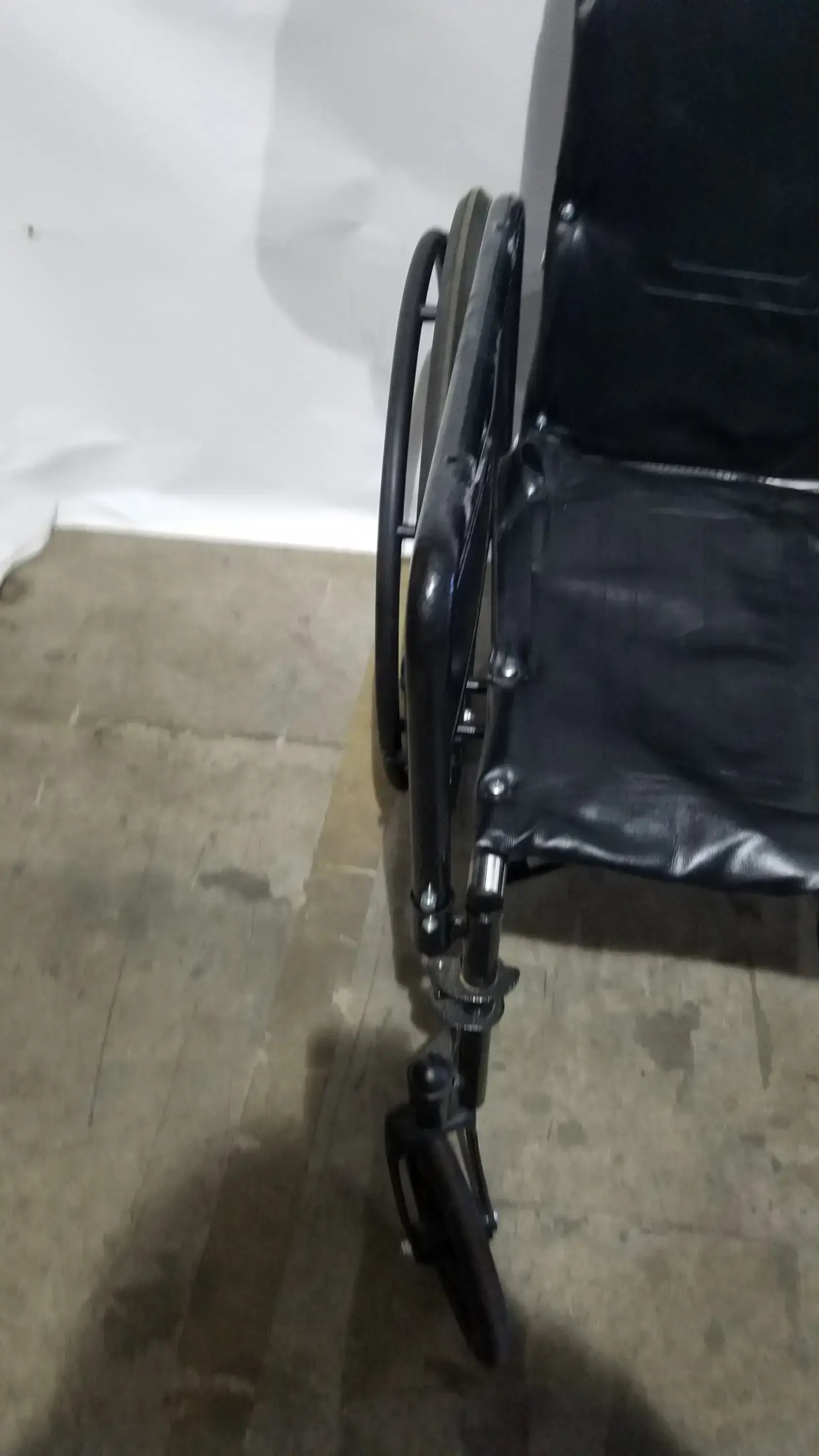 Reuse Medical Equipment Everest & Jennings Advantage Recliner Folding Manual Wheelchair Wheelchairs, second-hand product photo 16