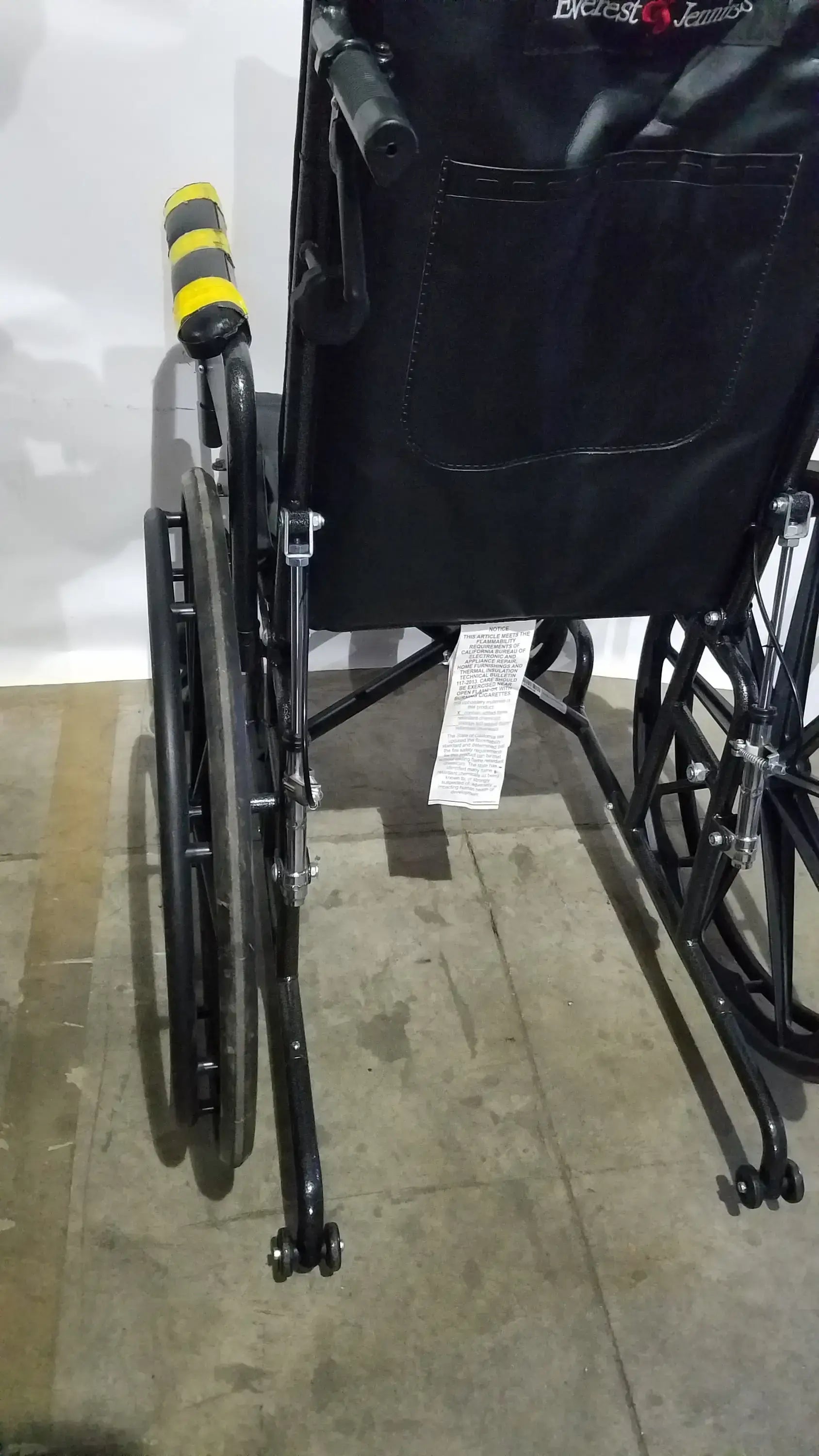 Reuse Medical Equipment Everest & Jennings Advantage Recliner Folding Manual Wheelchair Wheelchairs, second-hand product photo 5