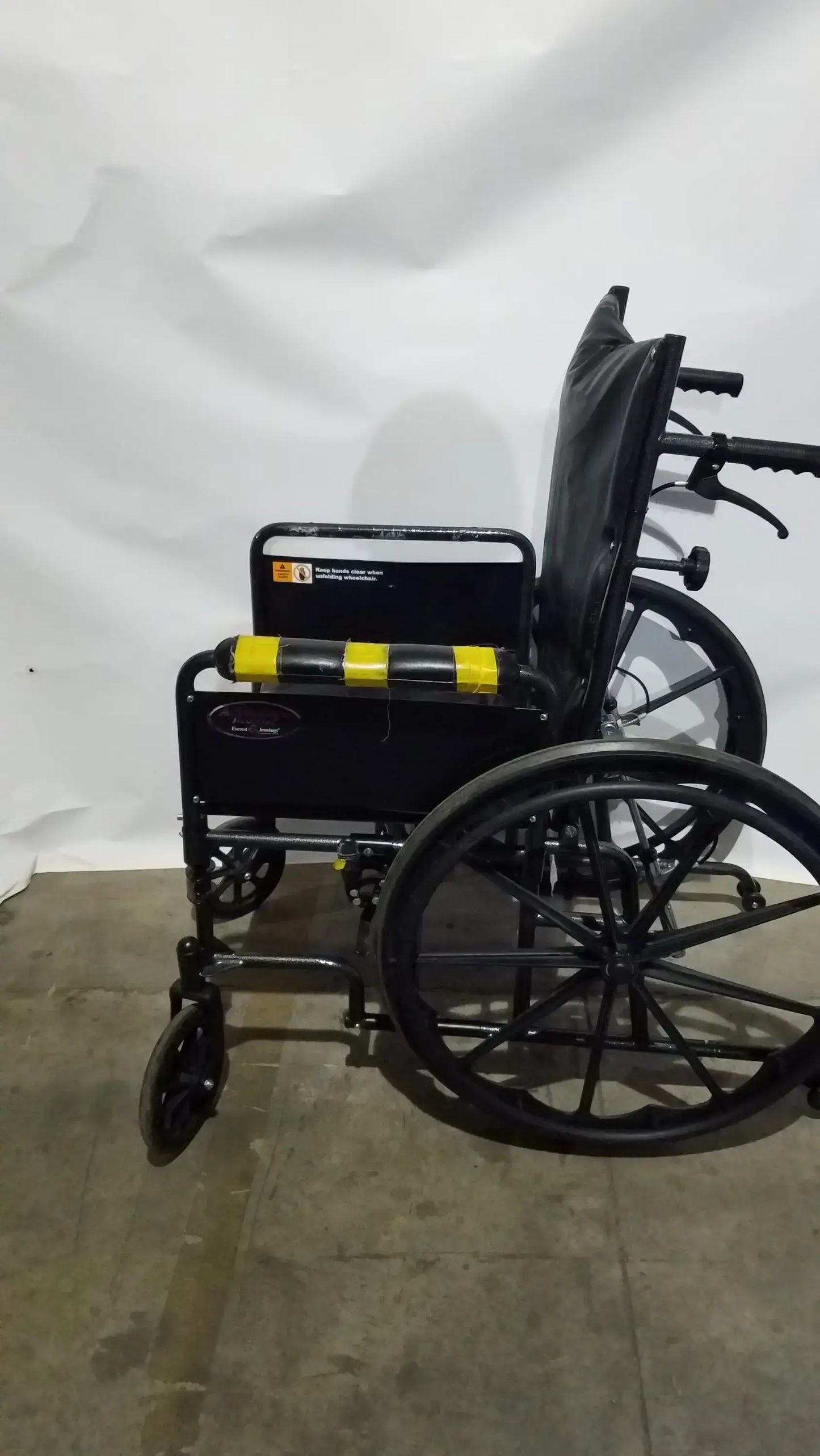 Reuse Medical Equipment Everest & Jennings Advantage Recliner Folding Manual Wheelchair Wheelchairs, second-hand product photo 11