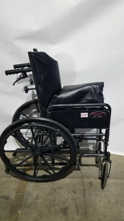 Reuse Medical Equipment Everest & Jennings Advantage Recliner Folding Manual Wheelchair Wheelchairs, second-hand product photo 23