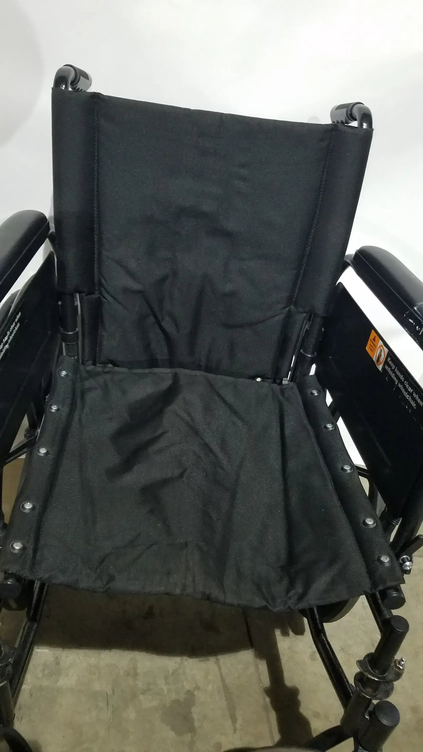 Reuse Medical Equipment Everest & Jennings Traveler L4 Wheelchair Ultralight Adjustable Height Adult Use Wheelchairs, second-hand product photo 8