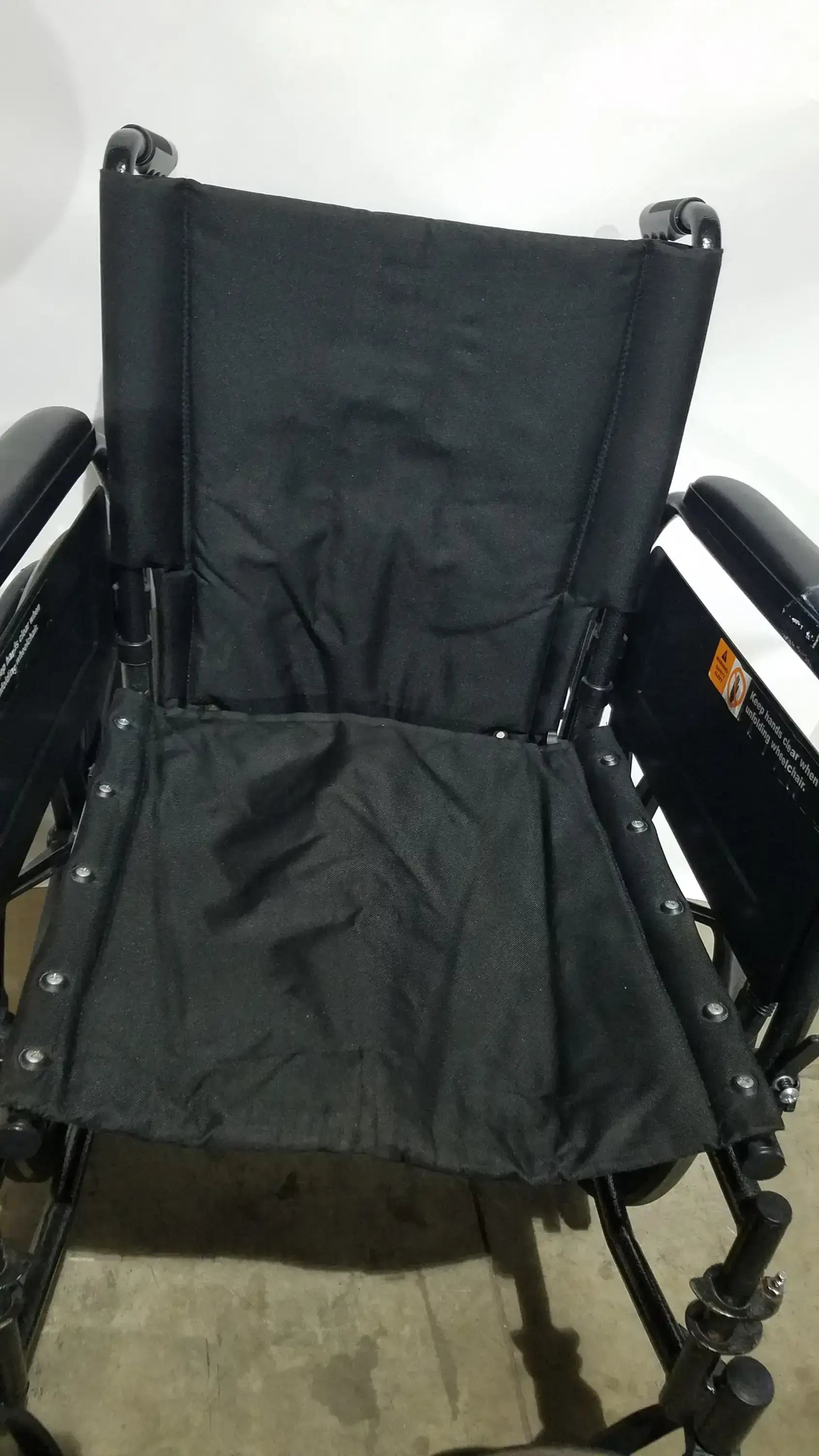 Reuse Medical Equipment Everest & Jennings Traveler L4 Wheelchair Ultralight Adjustable Height Adult Use Wheelchairs, second-hand product photo 8