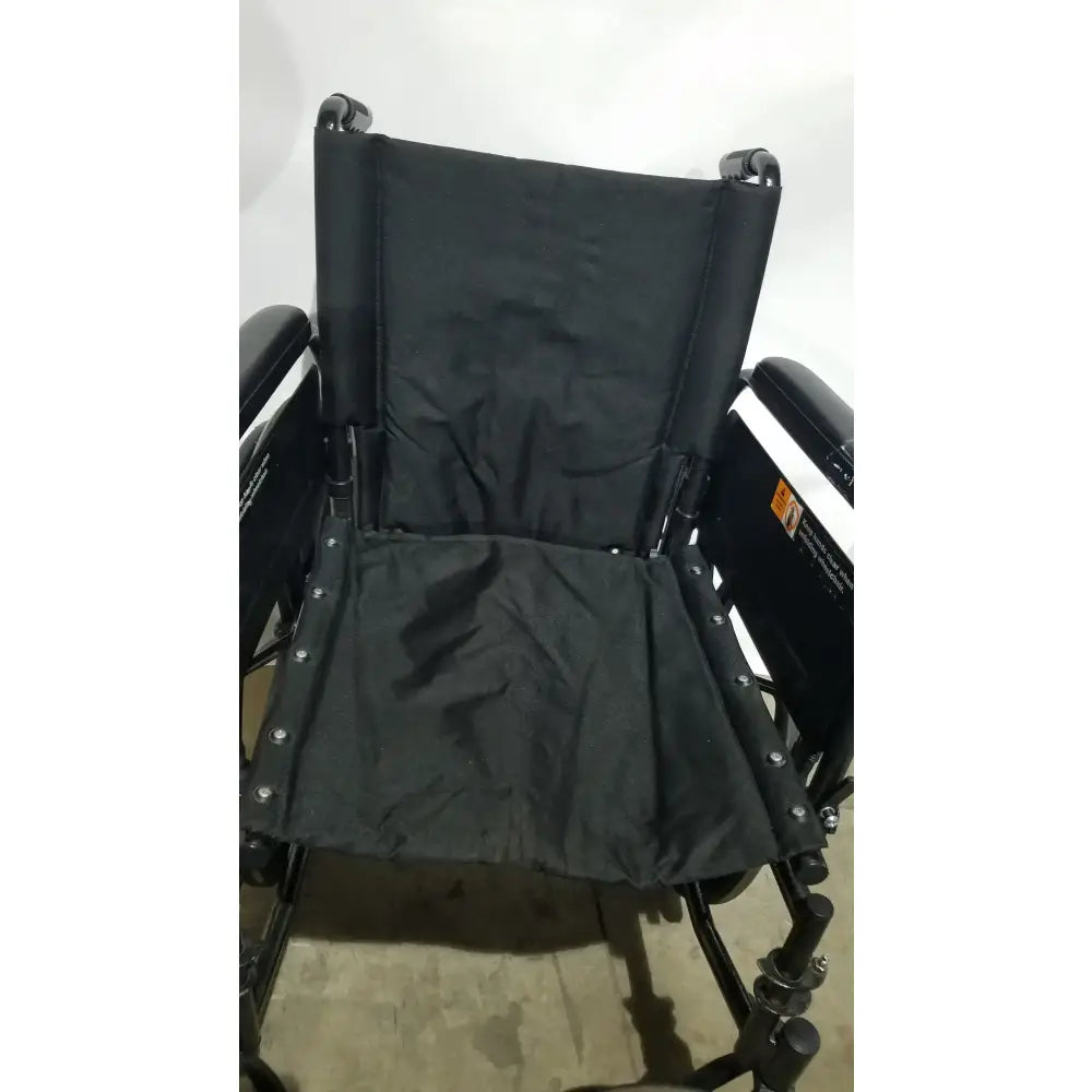 Reuse Medical Equipment Everest & Jennings Traveler L4 Wheelchair Ultralight Adjustable Height Adult Use Wheelchairs, second-hand product photo 8