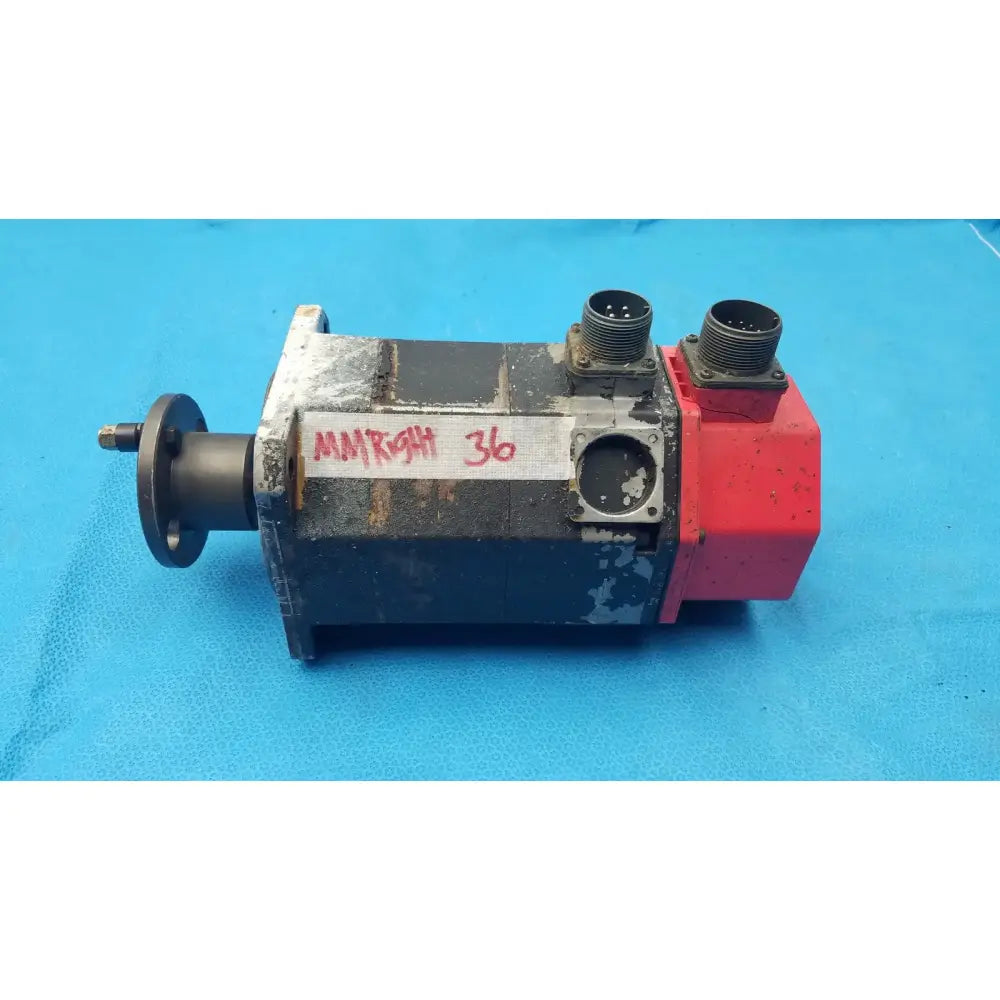 Reuse Medical FANUC Servo Motor Alpha Series Spindle Drive Motor Servo Motors, as-is (for parts) product photo 1