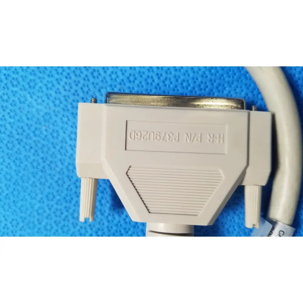 Beige plastic female connector scsi with metallic contacts and molded strain relief for connector scsi cables lot of 3