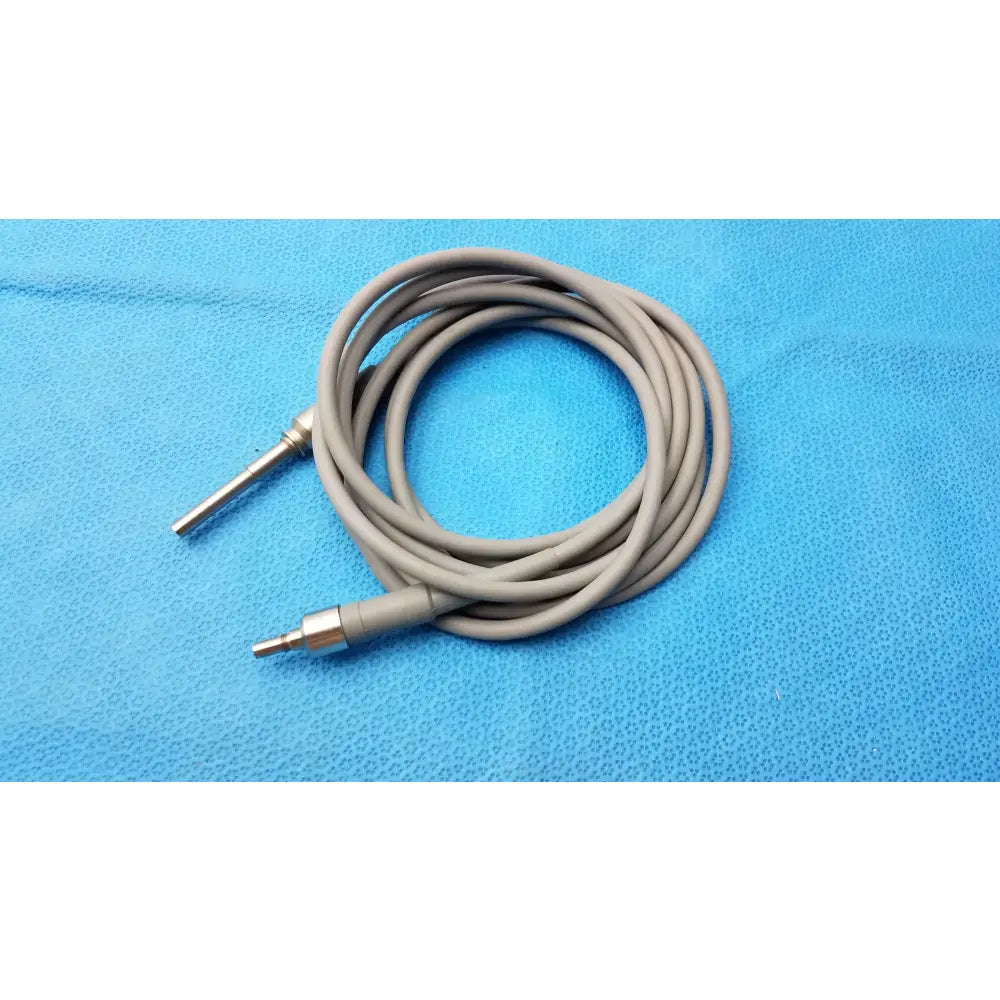 Reuse Medical Equipment Fiber Optic Light Cable 1R09 Surgical Endoscopy Fiber Optic Light Cable, second-hand product photo 3