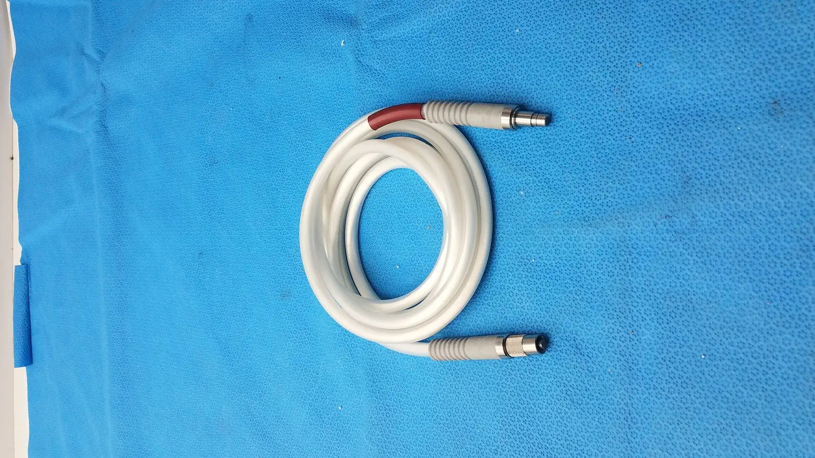 Generic Fiber Optic Light Cable for Medical Endoscopy or Surgical Instruments Fiber Optic Light Cable, second-hand product photo 3
