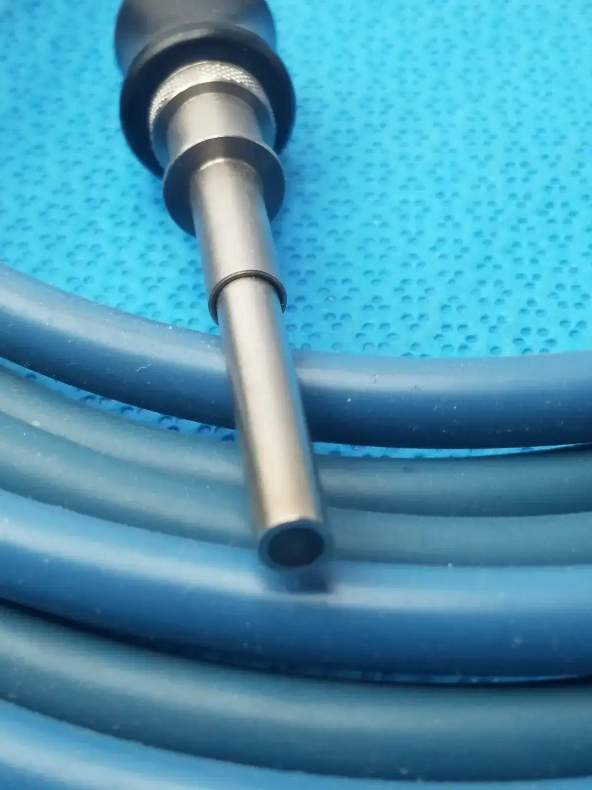 Micromedics Fiber Optic Light Cable With Micromedics IN-8640 Sterilization Case Fiber Optic Light Cable, second-hand product photo 5