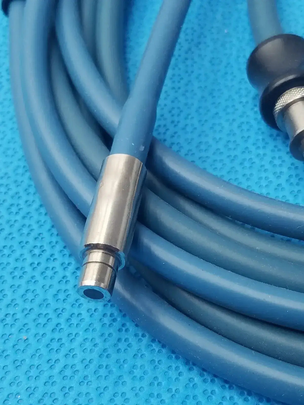 Micromedics Fiber Optic Light Cable With Micromedics IN-8640 Sterilization Case Fiber Optic Light Cable, second-hand product photo 6
