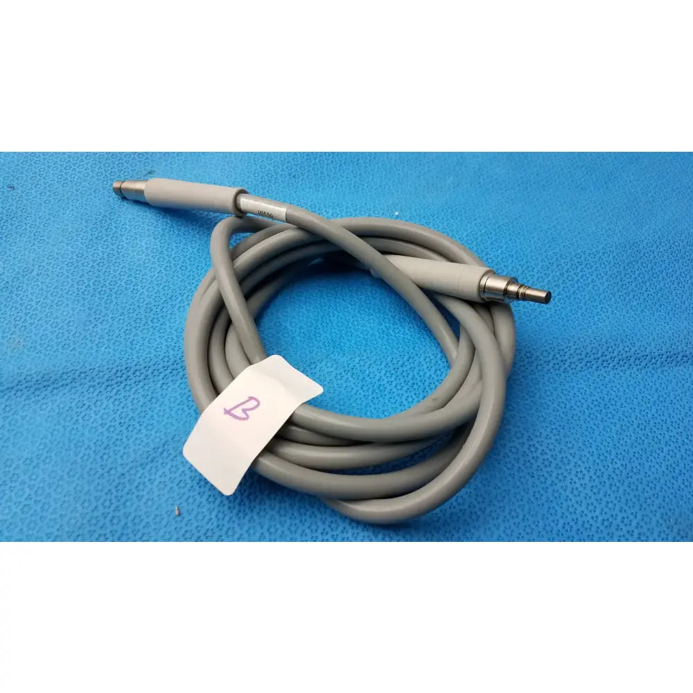 Reuse Medical Equipment Fiber Optic Surgical Light Cable 10550 Endoscopy Laparoscopy Fiber Optic Light Cable, second-hand product photo 1