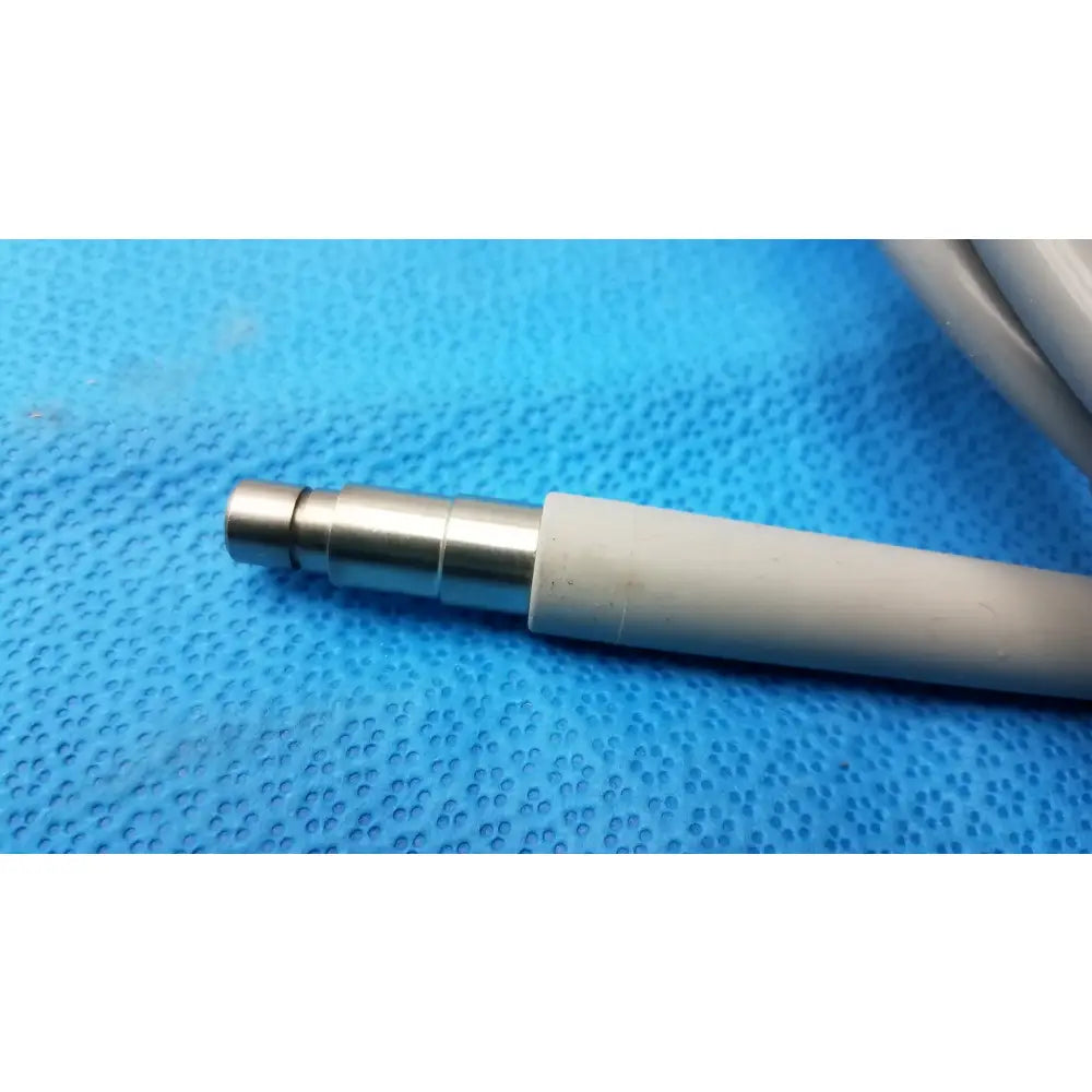 Reuse Medical Equipment Fiber Optic Surgical Light Cable 10550 Endoscopy Laparoscopy Fiber Optic Light Cable, second-hand product photo 3