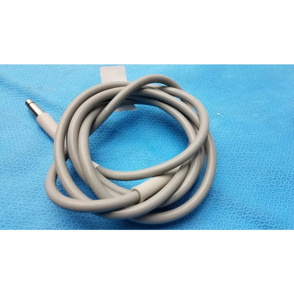 Reuse Medical Equipment Fiber Optic Surgical Light Cable 10550 Endoscopy Laparoscopy Fiber Optic Light Cable, second-hand product photo 2
