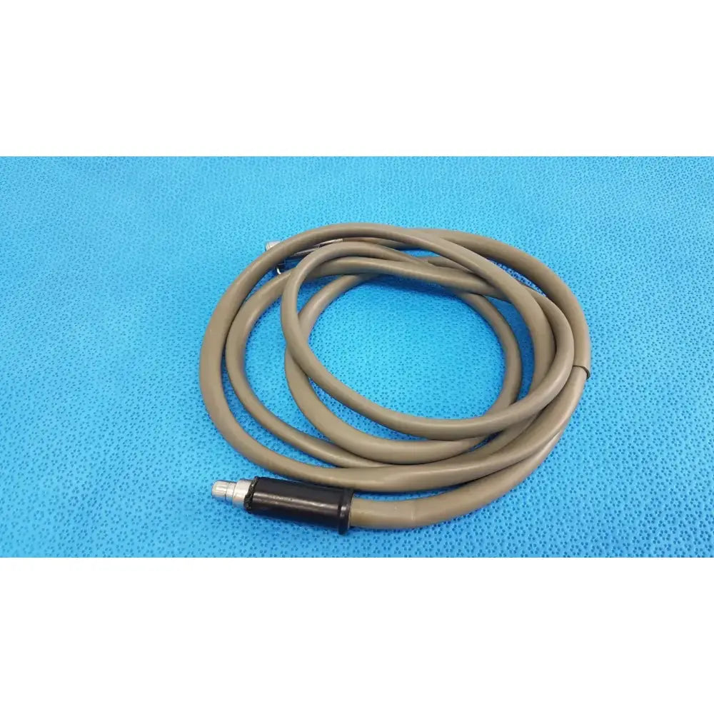 Generic Fiberoptic Light Cable – Durable, High-Quality Surgical Illumination Cable Fiberoptic Light Cable, second-hand product photo 2