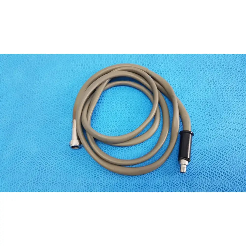 Generic Fiberoptic Light Cable – Durable, High-Quality Surgical Illumination Cable Fiberoptic Light Cable, second-hand product photo 1