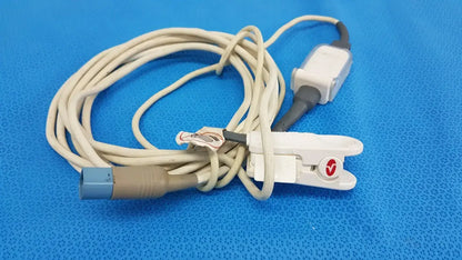 Generic Finger Clip SpO2 Sensor w/ Extension Cable & Multi-Pin Connector – Patient Monit SpO2 Sensor, second-hand product photo 1