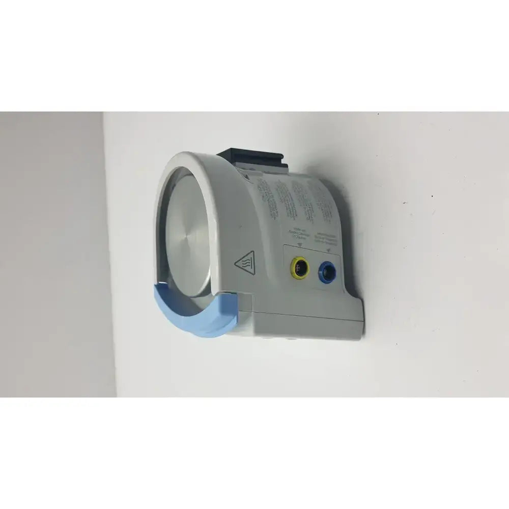 Fisher & Paykel Healthcare MR850JHU Heated Humidifier, second-hand product photo 2