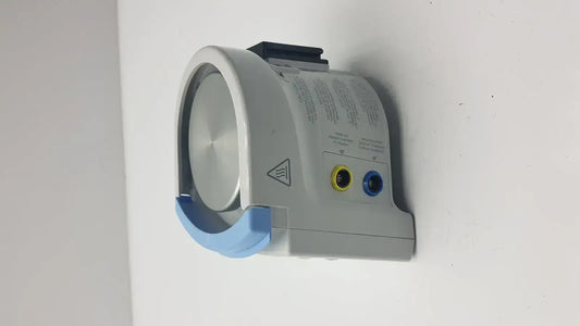 Fisher & Paykel Healthcare MR850JHU Heated Humidifier, second-hand product photo 2