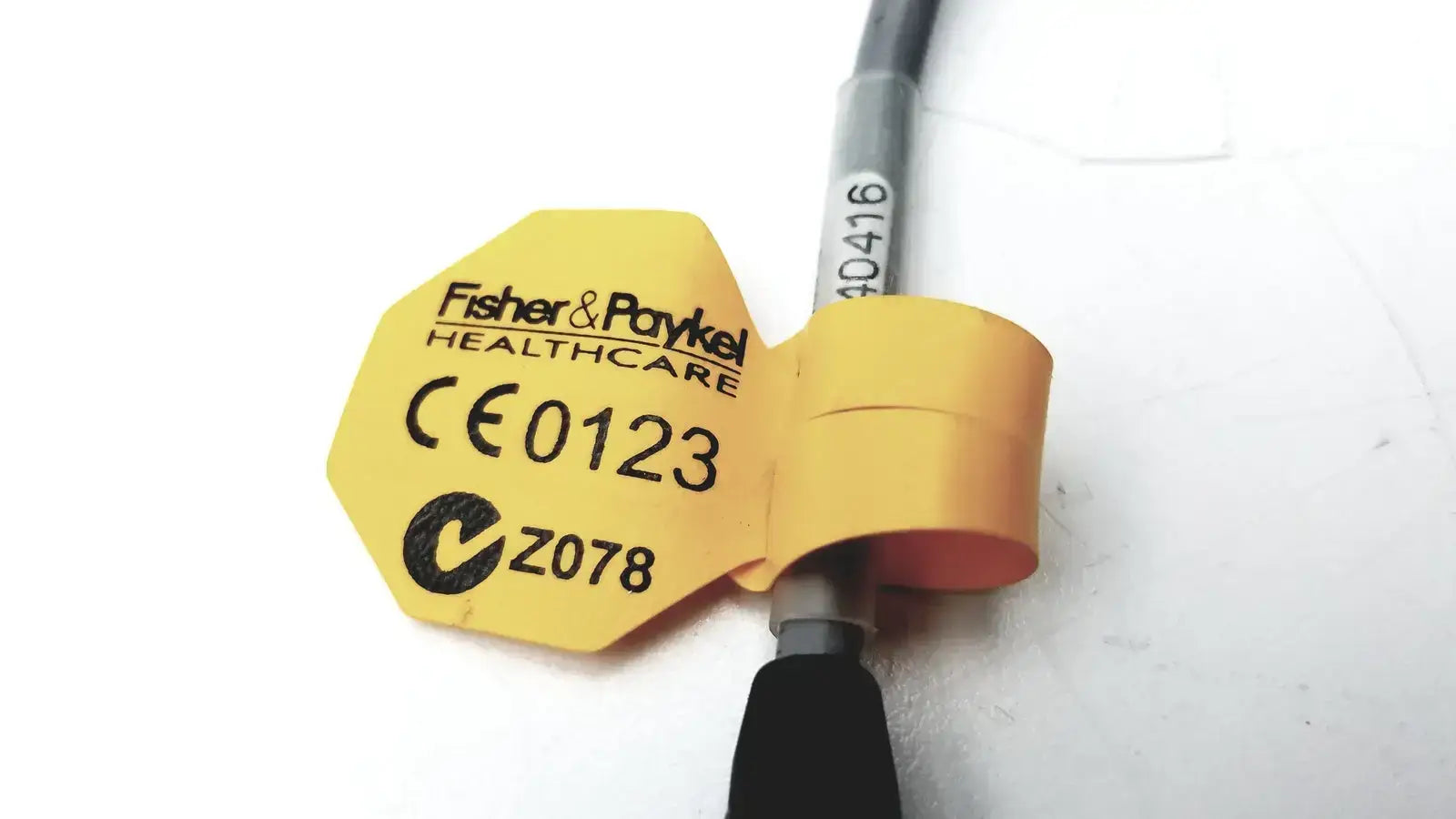 Fisher & Paykel Heat Wire Adapter LOT-140416 Heat Wire Adapter, as-is (for parts) product photo 2