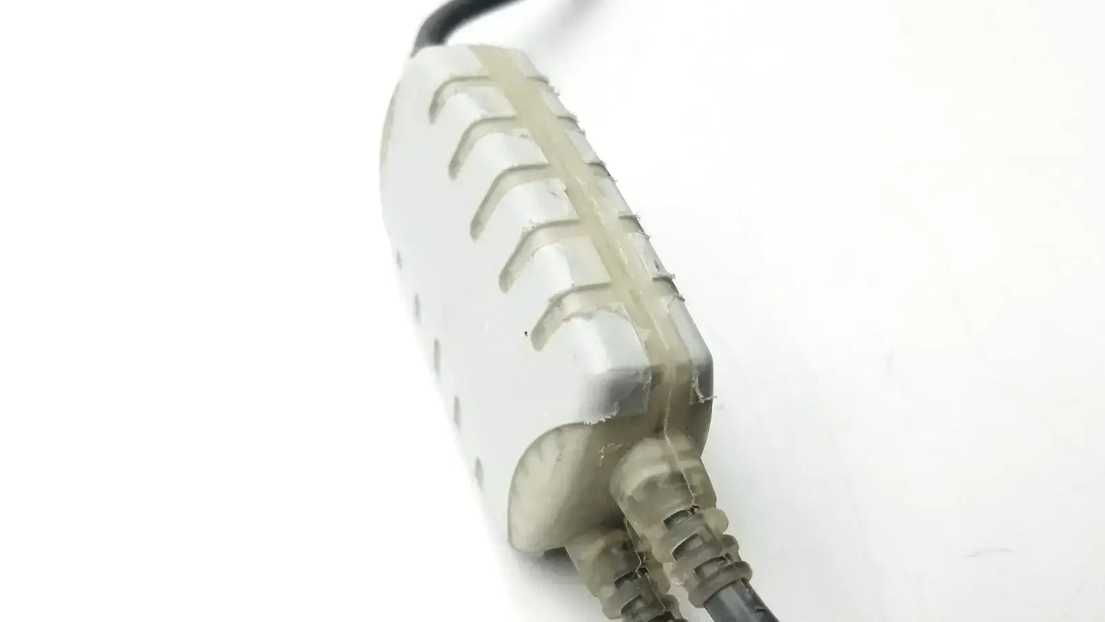 Fisher & Paykel Heat Wire Adapter LOT-140416 Heat Wire Adapter, as-is (for parts) product photo 5