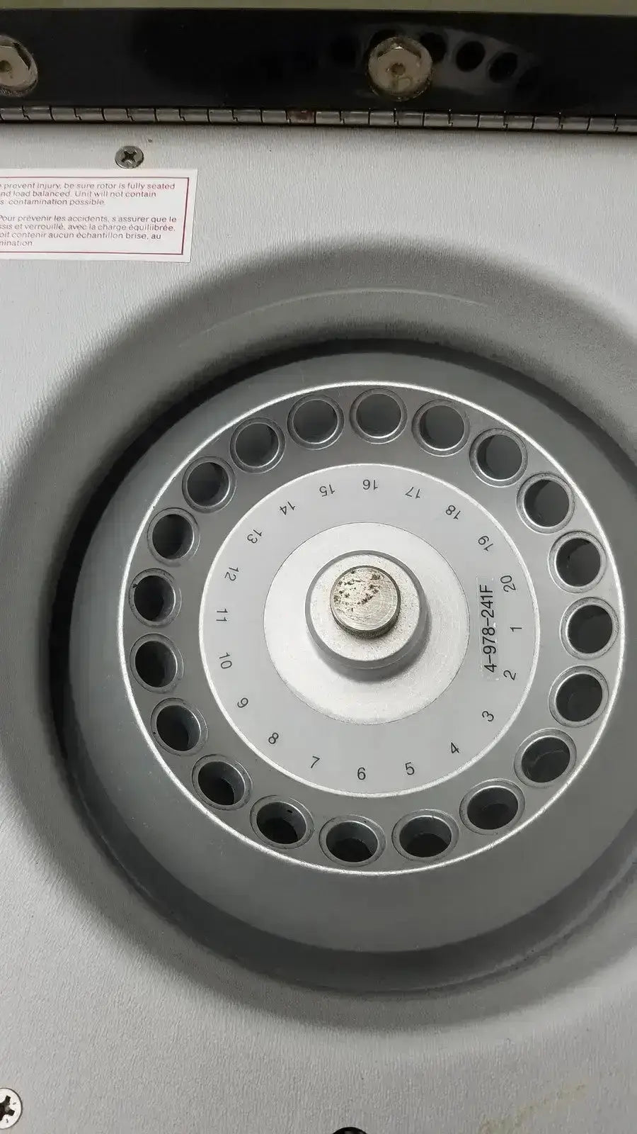 Fisher Scientific 235C Microcentrifuge Centrifuge Microcentrifuge, second-hand product photo 3