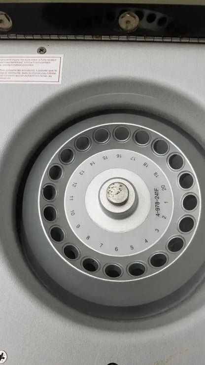 Fisher Scientific 235C Microcentrifuge Centrifuge Microcentrifuge, second-hand product photo 3