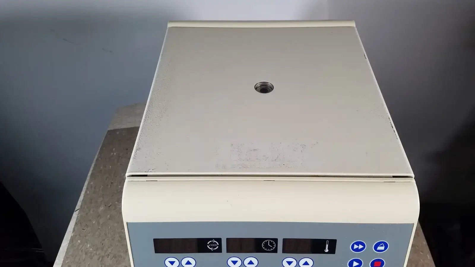 FIsher Scientific AccuSpin Micro R Refrigerated Microcentrifuge, second-hand product photo 6