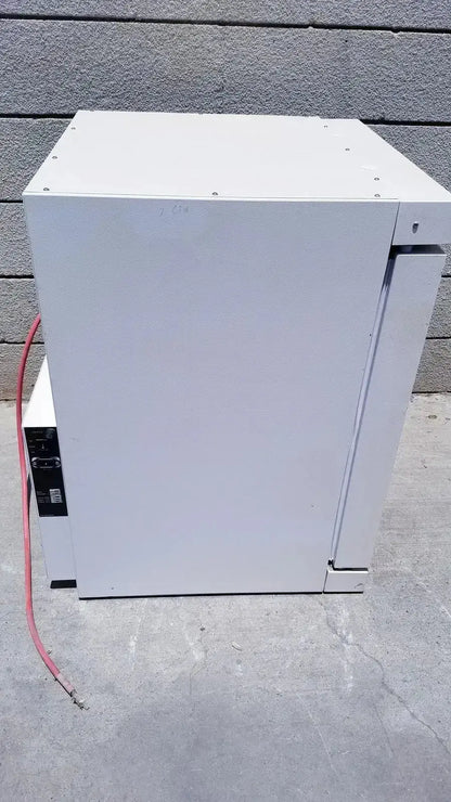 Fisher Scientific CO2 Incubator 116885H CO2 Incubator, second-hand product photo 10
