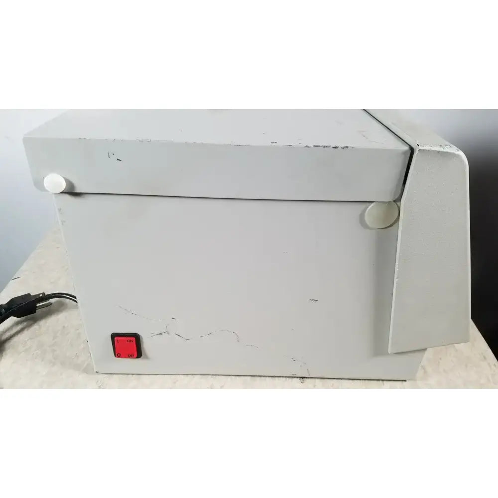 Fisher Scientific Marathon Micro A Bench Top Model Centriifuge Benchtop Centrifuge, second-hand product photo 9