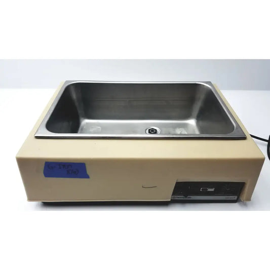 Reuse Medical Fisher Scientific Versa-Bath Model 139 Heated Water Bath Water Baths, Circulators & Chillers, as-is (for parts) product photo 1