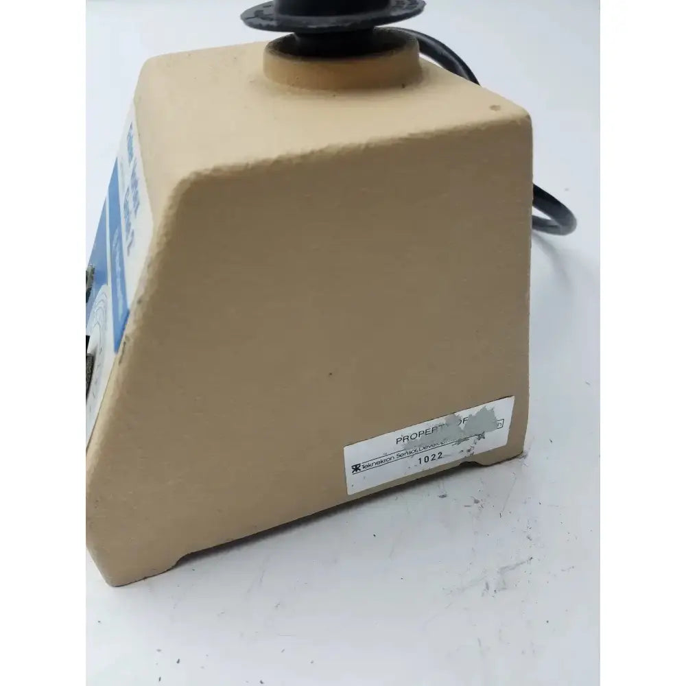 Fisher Scientific Vortex Genie 2 12-812, Scientific Industries G-560 Mixer Shaker Laboratory Mixer/Shaker, second-hand product photo 2
