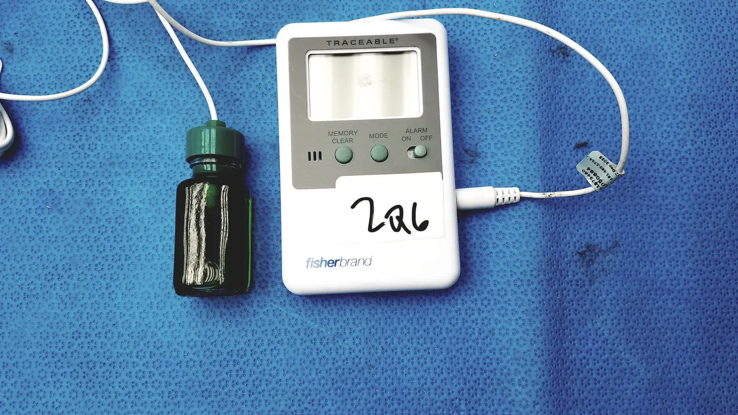 Fisherbrand Traceable Digital Thermometer – Refrigerator/Freezer, Preowned Digital Thermometer, second-hand product photo 6