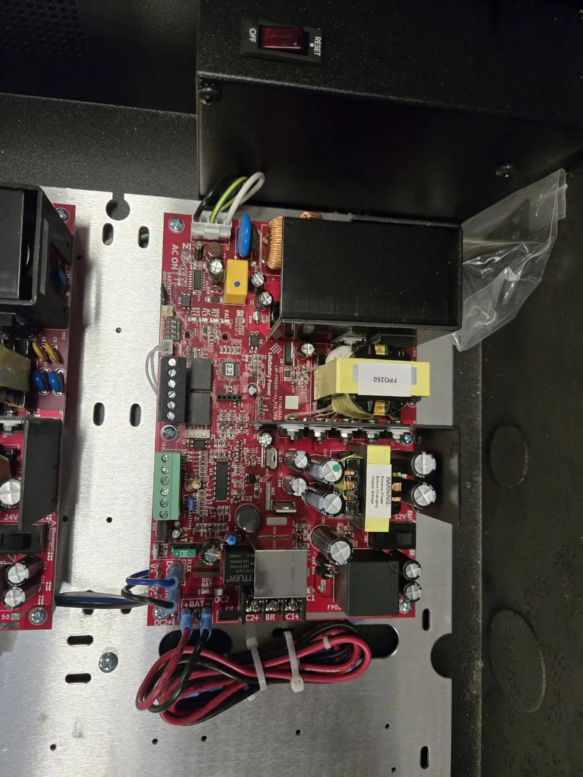 LifeSafety Power Inc Flex power Life safety Enclosure 30"x23x"6.5 Level Power Supply FPO150/250 Power Supply Enclosure, second-hand product photo 6
